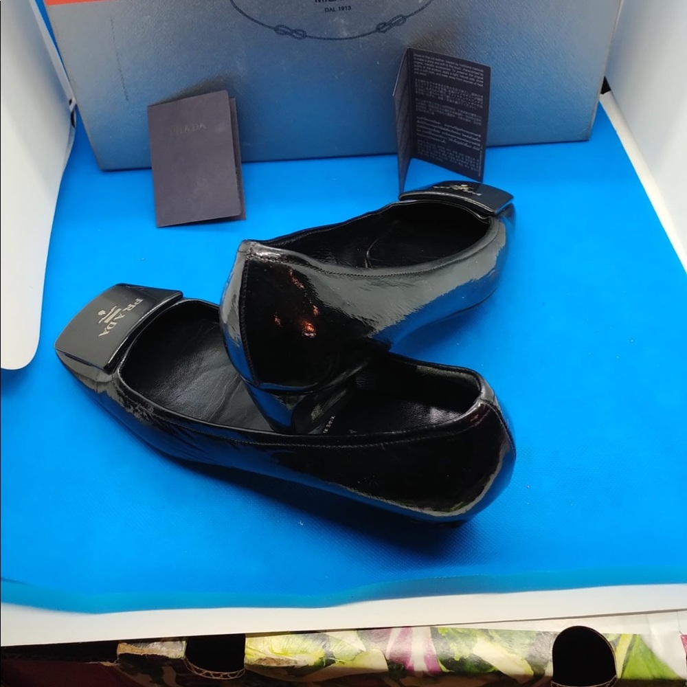 🔥PRADA‎ Black  Leather adjustable Loafer Women’s shoes 35 - Picture 6 of 8